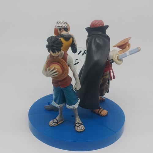 Monkey D. Luffy y Shanks.
